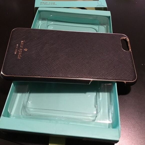 Kate Spade Saffiano iPhone 6+ Phone Wrap Case (G) - Picture 4 of 7